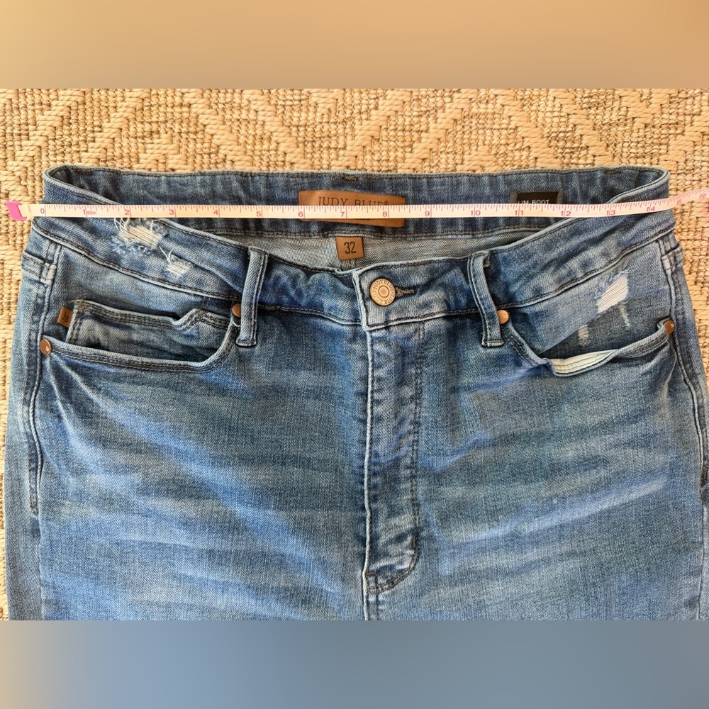 Judy Blue High Waisted Tummy Control Vintage Wash Slim Boot Jean, Size 32 (14) - Picture 8 of 12